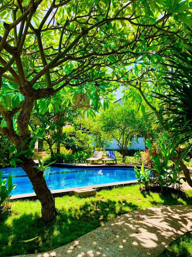 Oasis Villas Гили Траванган Экстерьер фото